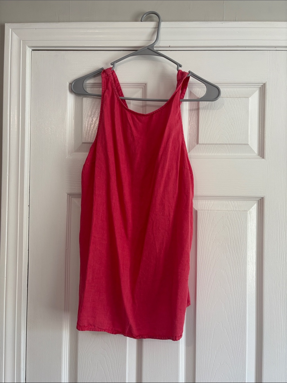 Market & Spruce Red Sleeveless Tank Top